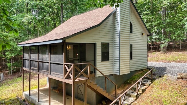 Building Photo - 121 Hawks Nest Ln Rental