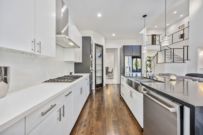 Photo - 2310 Althea Dr