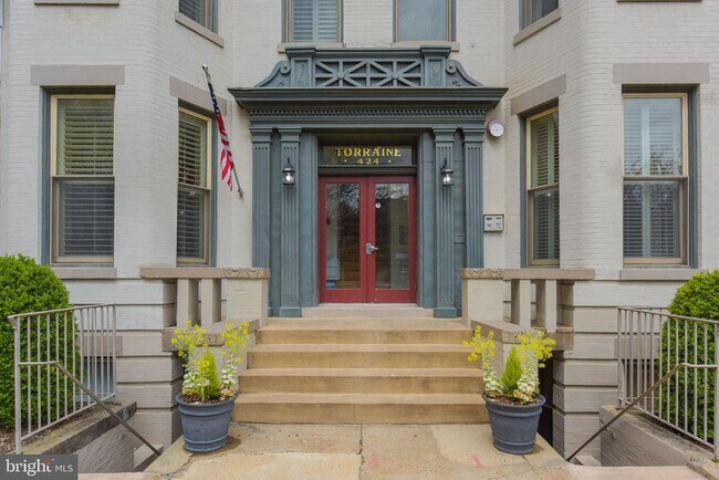 424 East Capitol St NE Unidad 3