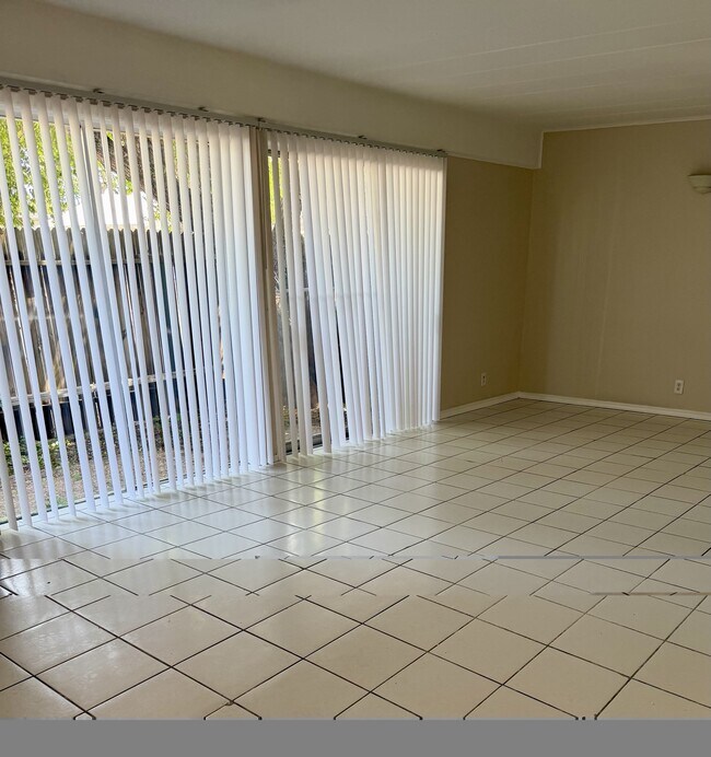 4549 Gollihar Rd Unit 3