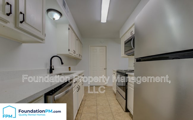 Photo - 3814 Selden Cove