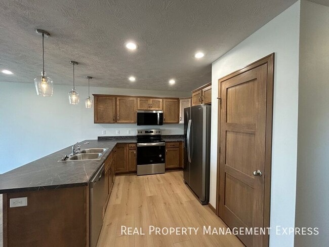 Photo - Modern 3 Bedroom 2.5 Bathroom Townhome