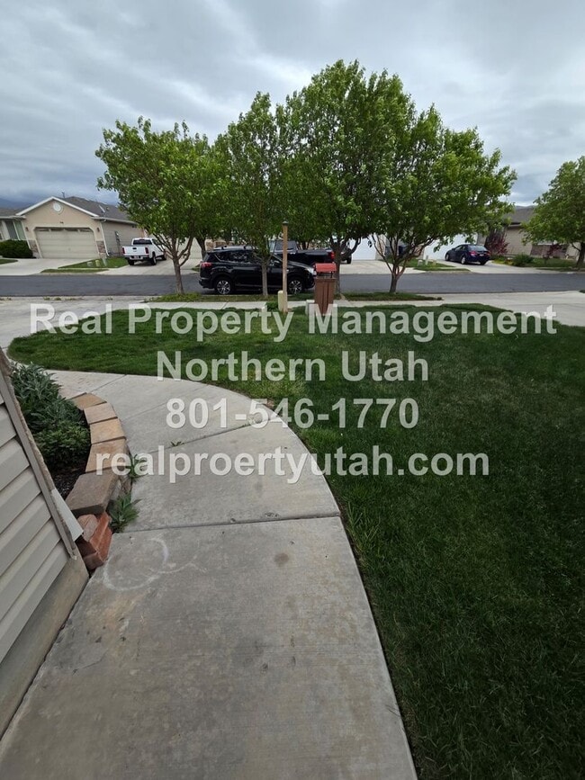Photo - 3 Bedroom Home Available in North Salt Lake
