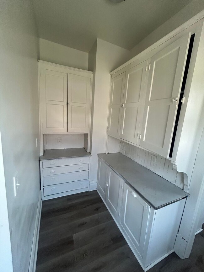 Photo - 505-507 N Farrington Street Unit 505