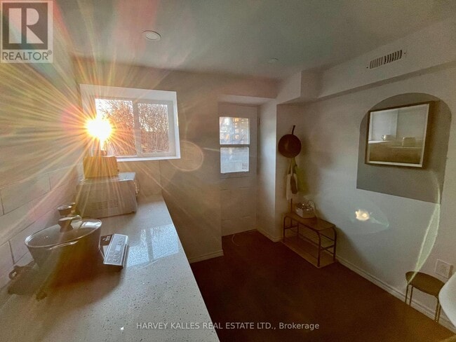 Photo - 26 Leyton Ave