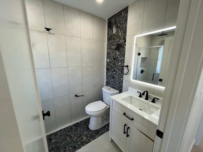 Photo - TWELVE17 Ocean