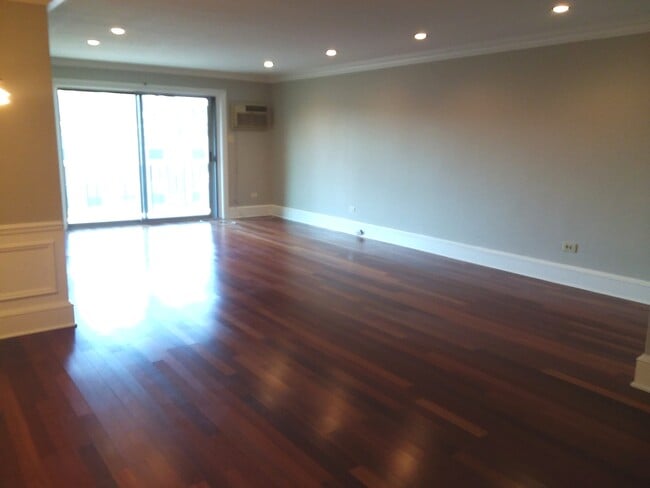 sala de estar - 401 S Grove Ave Unidad 3D