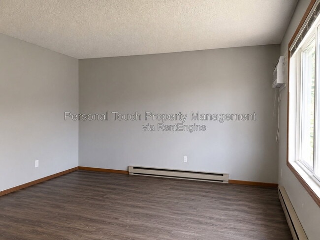 Photo - 3079 22nd St S