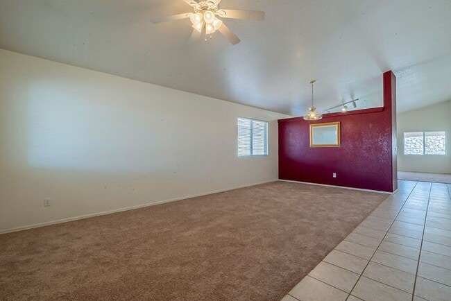 Photo - Warm Desert Living in La Cholla Ridge – 3 ...