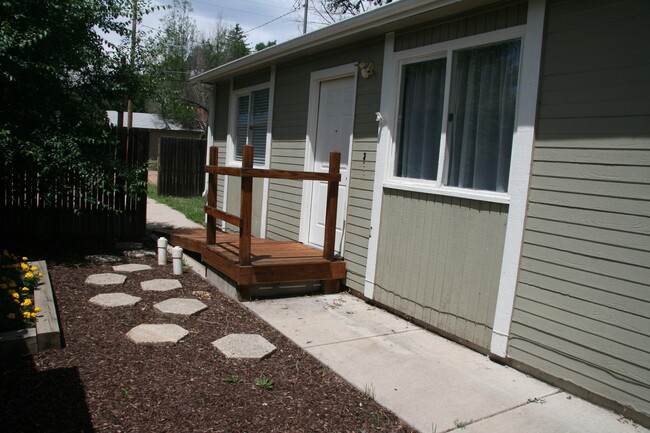 Photo - 714 Prairie Rd Apartment Unit B