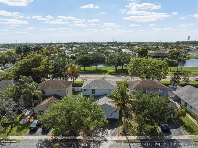 310 NW 207th Way