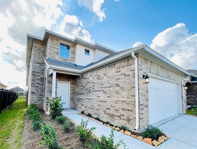 441 Aurora Creek Ln