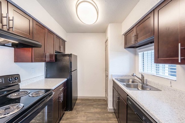 Photo - Brays Oaks Park Apartments