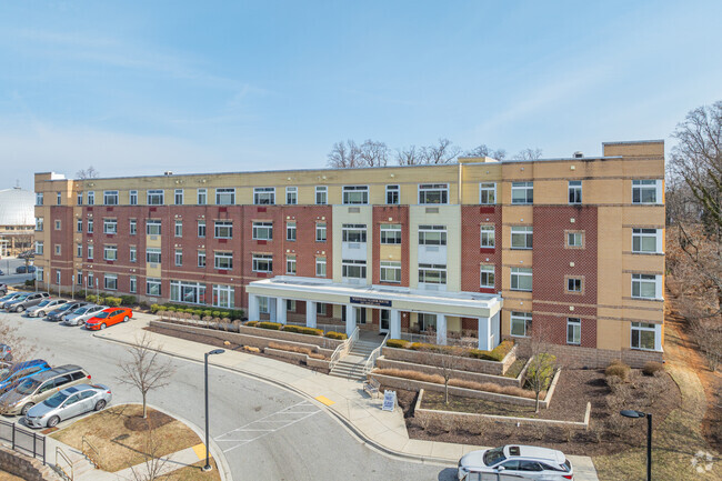 Photo - Weinberg Manor South Apartments