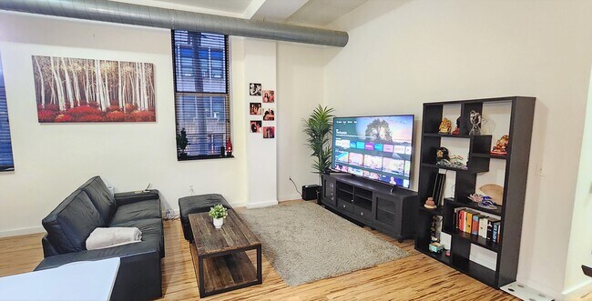 Photo - 232 PAVONIA Ave Unit 309