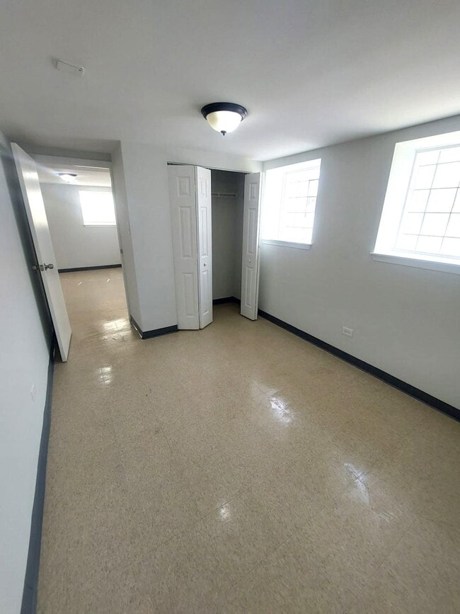 Photo - 4038 W Dickens Ave Unit G