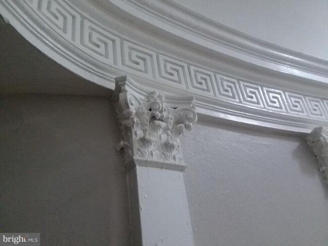 Photo - 2012 Mt Royal Terrace