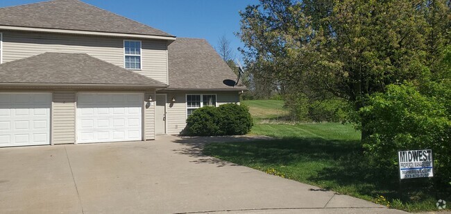 Building Photo - 4115-4117 Hidden Creek Ct Unit 4117 Rental