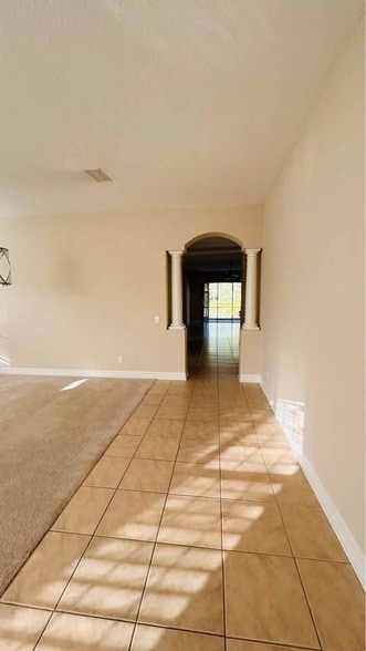 Photo - Heritage Point D Heritage Point Drive Unit 20002