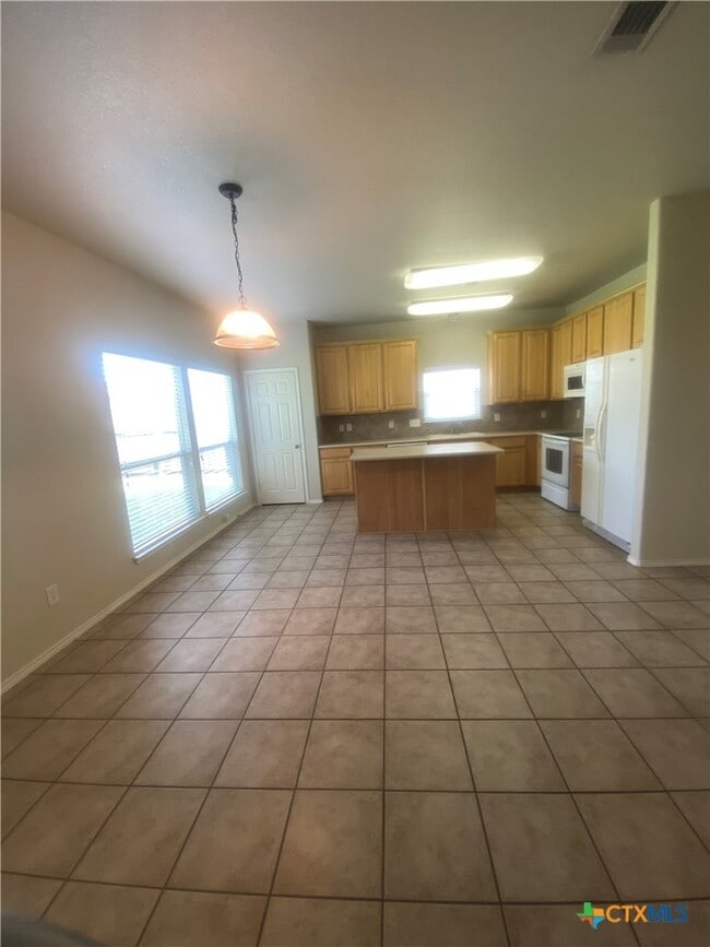 Photo - 5311 White Rock Dr