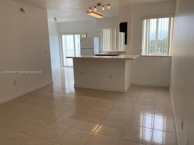 Photo - 115 SW 42nd Ave Unit 504