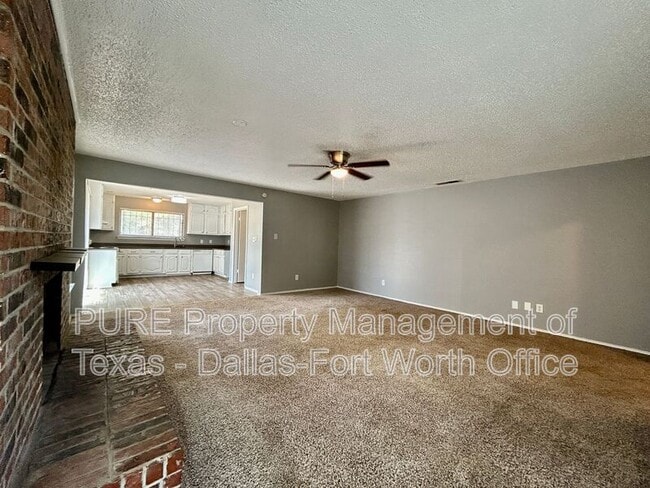 Photo - 4605 Menzer Rd