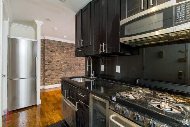 Building Photo - 115 Mulberry St Unit 1F Rental
