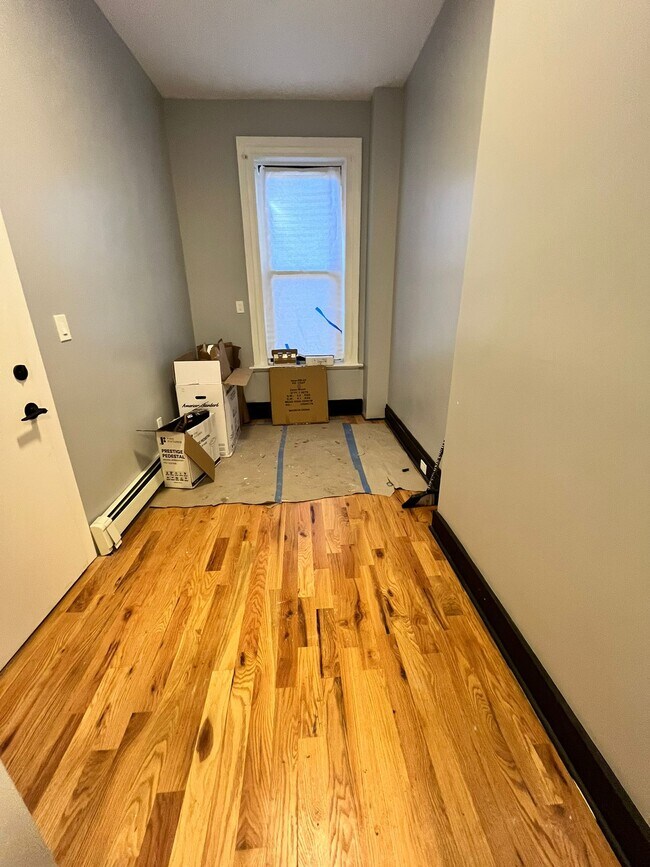 Photo - 17 Belmont Ave Unidad 1