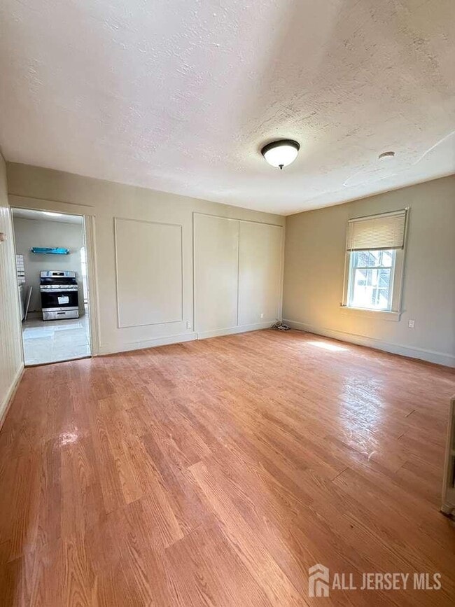 Photo - 30 Jefferson Ave