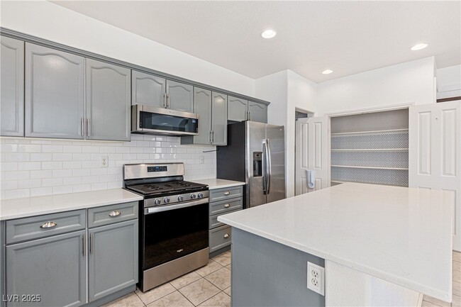 Photo - 9325 Dorrell Ln