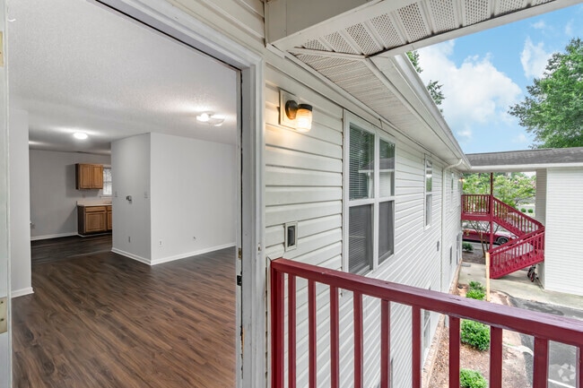 Unit Entrance - 2BR, 1BA - 880SF - Davis Mills