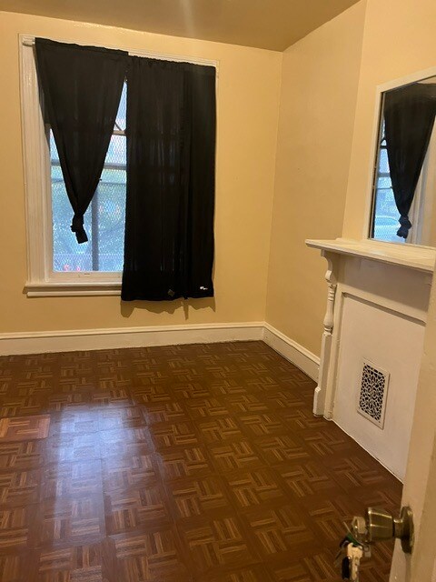 Photo - 286 Spring St