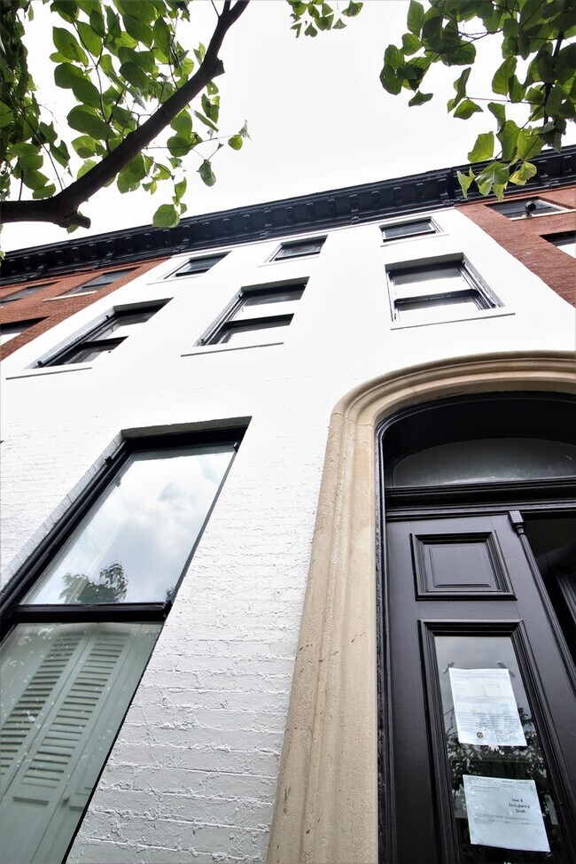 Photo - 1511 Bolton St Unidad #1