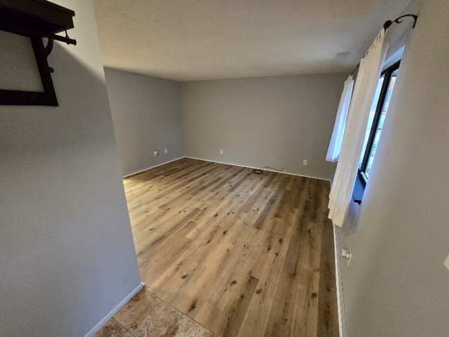 Photo - 26640 Lake of the Falls Blvd Unidad 26640