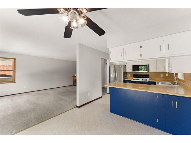 Photo - 783 Hiawatha Ave