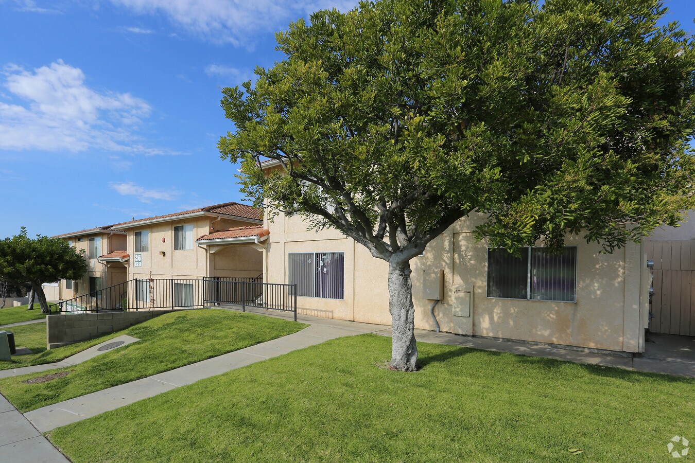 Nevada Regency Apartments - Nevada Regency Apartments