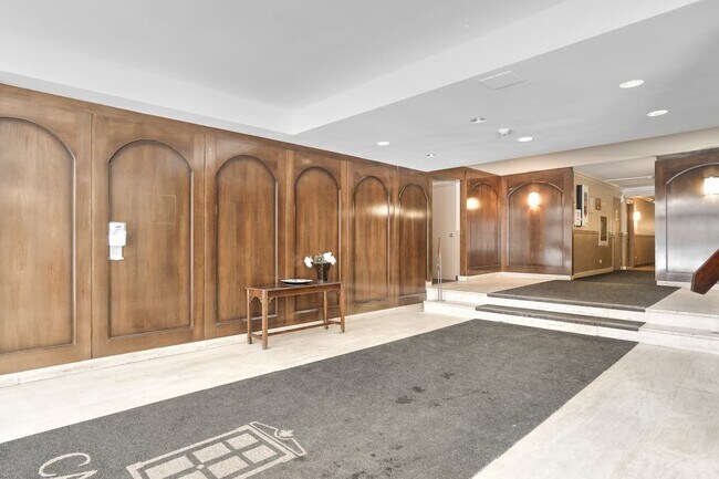 Photo - Carrefour Dorval