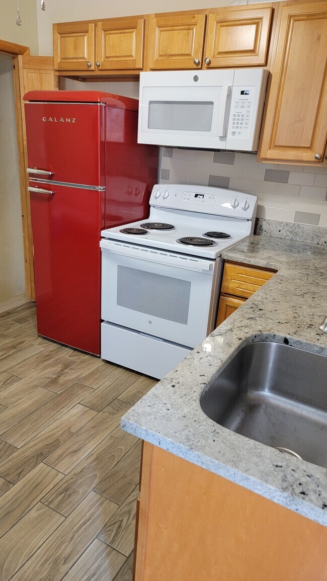 Photo - 1241 N 2nd St Unit 1