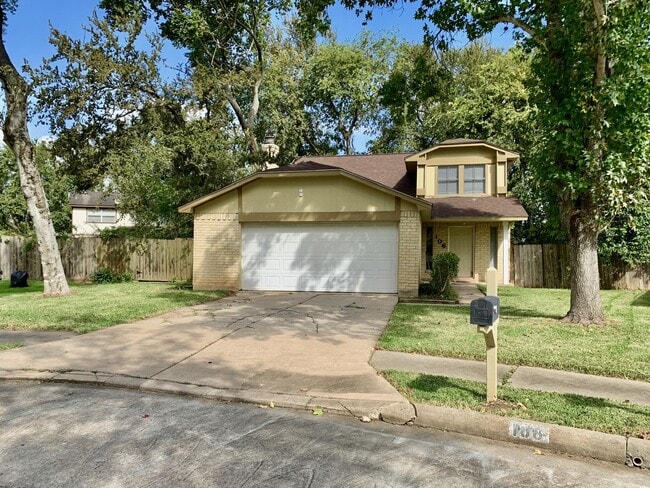 Photo - 106 Land Grant Ct