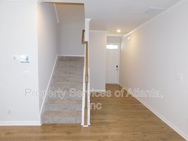 Photo - 2514 Acacia Walk