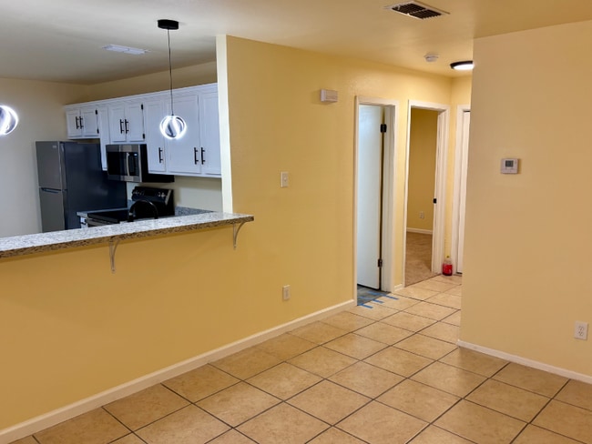 Photo - 108 Shannon Cir Unit D