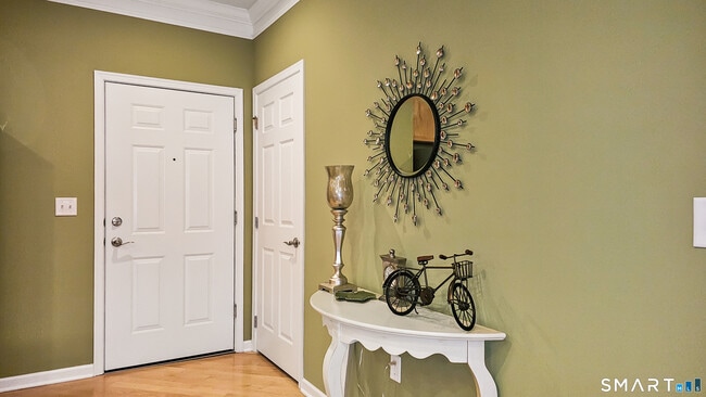 Photo - 203 Center Meadow Ln Unit 203