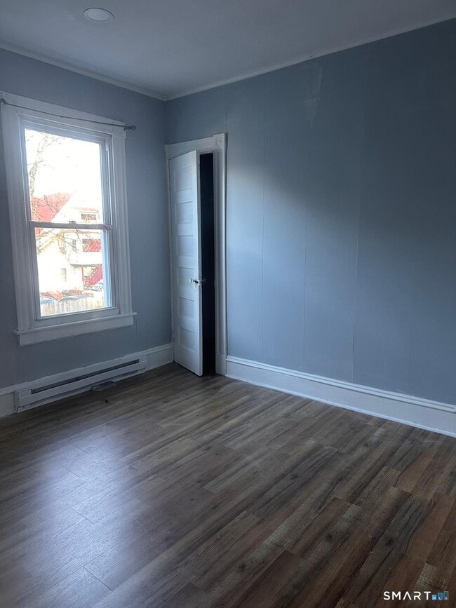 Photo - 20 Myrtle Ave