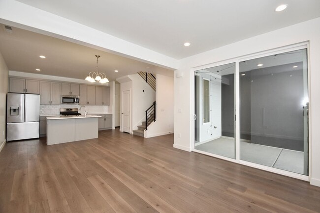 Photo - 3 Bed 2.5 Bath Townhome with Awesome View in Daybreak!