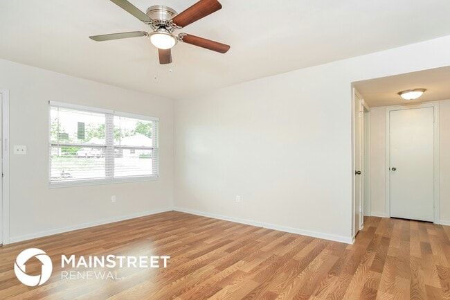 Photo - 5913 Wolf Rd