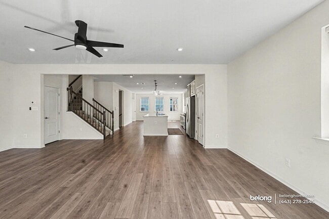 Photo - 4521 Reaney Ln