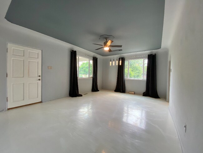 Photo - 63 Lowell Blvd