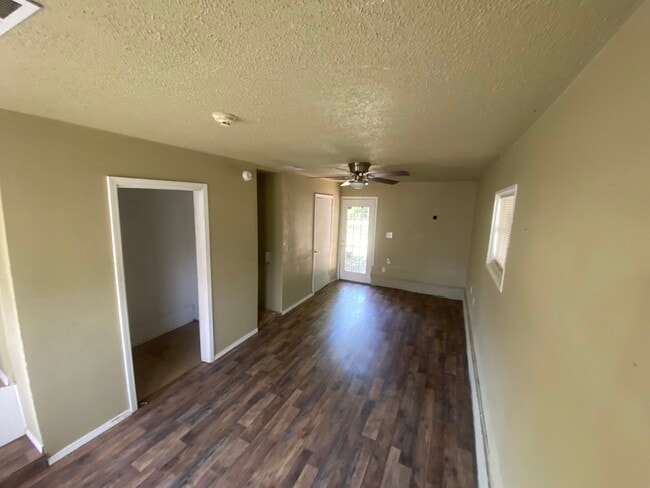 Photo - 316 E Jarman Dr