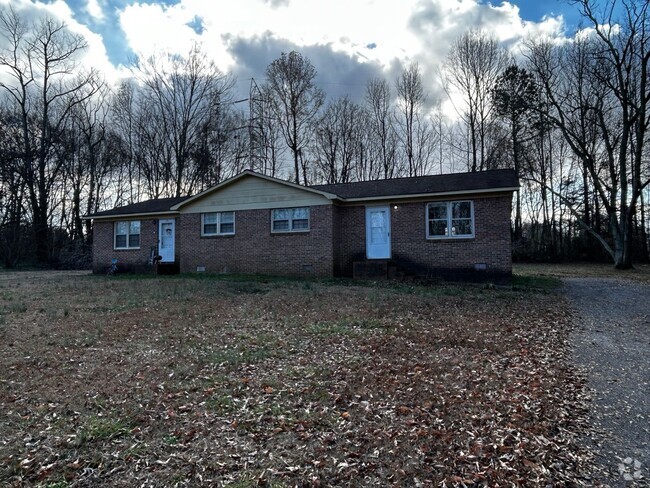 Building Photo - Pisgah Dr Unit 139 B Rental