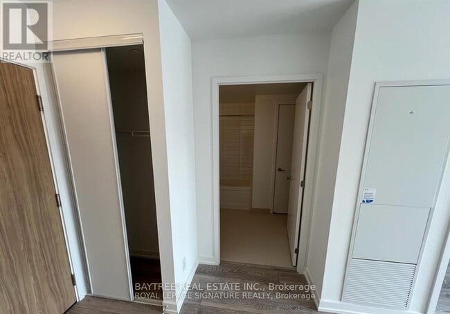 Photo - 3100 Keele St Unit 1117